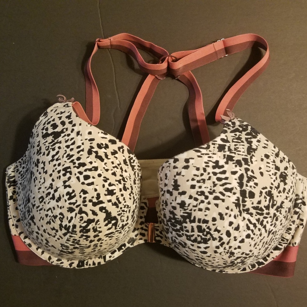 Cacique Animal Print Bra front clasp 40DD